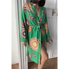 Coccolarsi Fiori Come il Sole Yeşil Viskon Kimono / Sabahlık