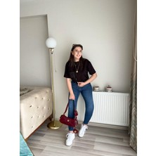 Begüm Akman Omzu Vatkalı Cebi Taşlı Tasarım Bluz