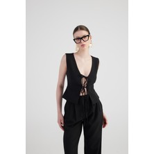 Bağlama Detaylı Frida Yelek Siyah