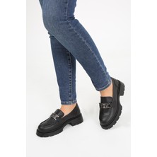 Cassido Shoes Casido C1070  Deri Zincir Detaylı Kalın Tabanlı Siyah Kadın Loafer Ayakkabı