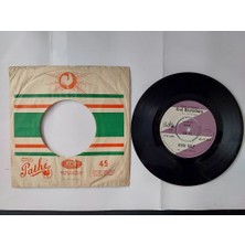 Erol Büyükburç ‎– Gözlerime Iyice Bak / Kırık Kalp - 1968 Türkiye Basım Firma Kapaklı 45 Lik Plak
