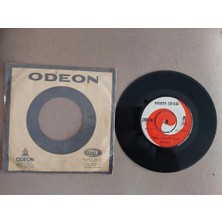 Nesrin Sipahi - Yemin Ettim Bir Kere Dönmem /hayat Budur Giden GELMEZ-1965 Türkiye Basım 45 Lik Plak