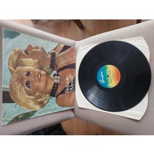 Behiye Aksoy – Dumanlı Meyhaneler - 1971 Türkiye Basım - Lp Plak Albüm
