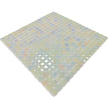 MozaiKristaL Mutfak Tezgah Arası, Havuz, Banyo, Sauna, Spa, İç ve Dış Ortamlarda Tüm Yüzeyler İçin 15X15MM. Hologramlı Beyaz . 31,5X31,5CM. Fileli Cam Mozaik. ( 1 M2 Fiyatıdır )