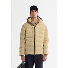 AVVA Erkek Bej Kapüşonlu Kaz Tüyü Su İtici Rüzgar Geçirmez Termometreli Comfort Fit Mont A42Y6157