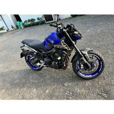 Desingonb Beyaz Yamaha mt 09 Takım Jant Sticker Etiket