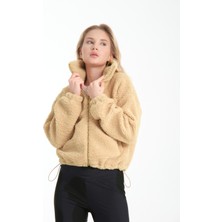 Dik Yaka Lastik Detaylı Çift Cepli Peluş Ceket