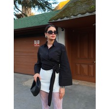 Esra Helvacı Beyaz Bağlama Detaylı Gömlek