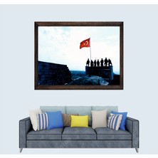 Türkçü, Türk Ordusu Çerçeveli Cam Duvar Tablosu 20 x 30  cm