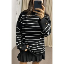 Myrum Butik Siyah Çizgili Kol Detaylı Triko Standart