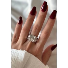 Leo'Stone Yeni Seri Cilalı Kırışık Asimetrik Bombeli Tasarım Günlük Ayarlanabilir Kadın Çelik Yüzük