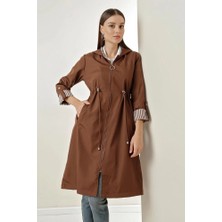 Kadın Kahverengi Beli Büzgülü Kapşonlu Uzun Trençkot HZL22W-BD190911