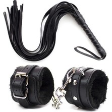 Fantezi Kelepçe ve Kırbaç