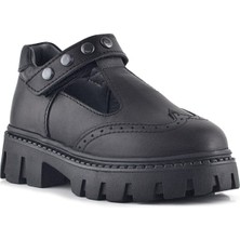 Rakerplus Hakiki Deri Siyah Cırtlı Metal Detaylı Kız Çocuk Günlük Ayakkabı