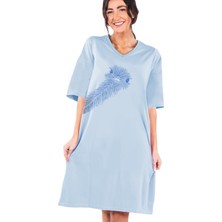 Rock&Roll Devekuşunun Merakı Açık Mavi V Yaka Yarım Kol Diz Boy Ev Elbisesi Gecelik