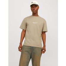 Jack & Jones Jorvesterbro Tee Ss  Erkek T-Shirt 12240121