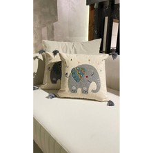 Ersperto Çocuk Odası Serisi Punch Panç Desen Nakışlı Kırlent Kılıfı 1 Adet 43 x 43 cm