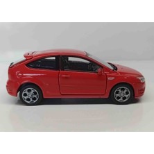 Welly 1:32 Ölçek Ford Focus St//12 cm Çek-Bırak