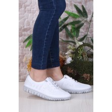 Mehmet Mete 4243 Yumuşak Rahat Esnek Lastik Bağcıklı  Kadın Ayakkabı