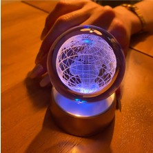 Keyfim Shop Dekoratif Renk Değiştiren Işıklı Dünya 3D Cam Küre