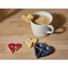 Cypnova Kalp Şeklinde Kurabiye Kalıbı 3 Adet Siyah Renk