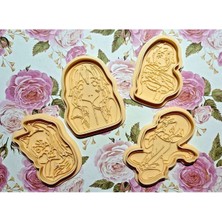 Cypnova Anime Kızı Şeklinde Kurabiye Kalıbı 4 Adet Beyaz Renk