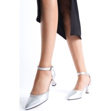 Zlato Shoes Kadın Gümüş Taşlı Stiletto Ayakkabı