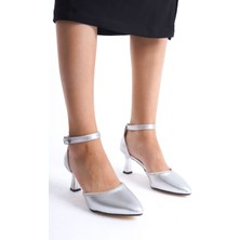 Zlato Shoes Kadın Gümüş Taşlı Stiletto Ayakkabı