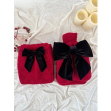 TREND COLOR Peluş Uzun Çorap Takım Kırmızı Fiyonklu Uyku Çorabı ve Ayak Isıtıcı Peluş Sıcak 2 TL Sıcak Su Torbası ile Beraber