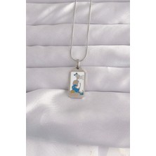 Shopzum 316L Çelik Gümüş Renk Beyaz Mineli Kız Figür Tarot Kolye