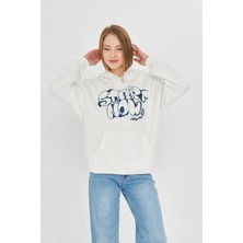 Oyga Kadın Kapşonlu Baskılı Kanguru Cep Sweatshirt