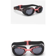 By Decathlon Yüzücü Gözlüğü Buğu Yapmaz Ayarlanabilir Genç Yetişkin Pembe Desenli