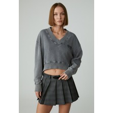 Grimelange ANDREITA Kadın V Yakalı Asimetrik Oversize Açık Gri Sweatshirt