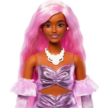 Mattel Barbie Deluxe Style Bebekler Pembe Saçlı HYV25