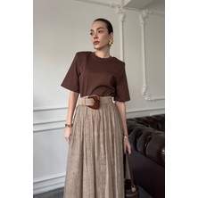 Magarde Omuz Vatkalı Premium Tshirt- Kahverengi