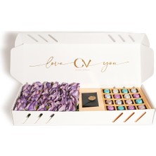 CV Chocolate Value Lüks Çiçekli Çikolata Kutusu
