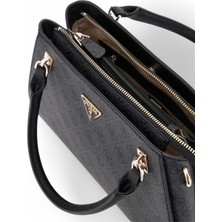 Guess Noelle Antrasit Kadın Omuz Çantası HWBG7879070