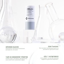 Ölü Deri Hücrelerini Temizleyen ve Gözenekleri Arındıran Stick: Pore-Ology Clearing Stick