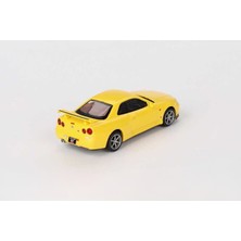 Mini Gt 1/64 Nissan Skyline Gt-R (R34) V-Spec Lightning Yellow MGT00762