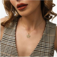 By Florya Jewelry Çelik İnci Taşlı Yonca Kolye Kararmaz