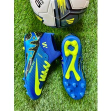 Çoraplı Krampon Futbol Ayakkabısı