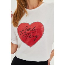 Kalp Baskılı T-Shirt