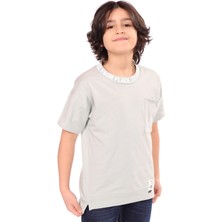 Toontoy Erkek Çocuk Yaka Baskılı Göğsü Cepli Tişört