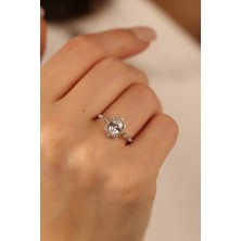 ÇGK KUYUMCULUK  Lotus Tektaş Altın Yüzük CGKYZK0348