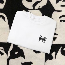Sueso Store Sueso Store Ant Karınca Unisex Nakışlı Y2K Beyaz Sweatshirt