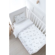 Tuğba Kuğu Bebek Boy Nevresim Takımı (100X150) - Iconic Serisi - Bird Sailor