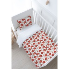 Tuğba Kuğu Bebek Boy Nevresim Takımı (100X150) - Iconic Serisi - Red Apples