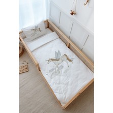 Tuğba Kuğu Montessori Nevresim Takımı (100 x 200) - Royal Series - Flying Unicorn