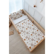 Tuğba Kuğu Montessori Nevresim Takımı (100 x 200) - Iconic Serisi - Vintage Aslan ve Gökkuşağı