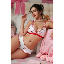 Romantik Kiraz Baskılı Kırmızı Detaylı Iç Çamaşır Takımı